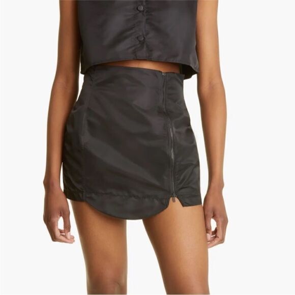 Sammy B NWT Tanya Nylon Miniskirt size small - Picture 1 of 8